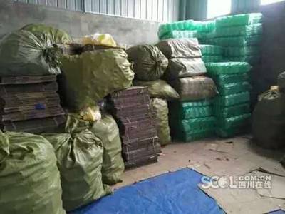 遂寧兩男子制售大量假\x26quot;藍月亮、立白\x26quot;等品牌洗護用品被查!